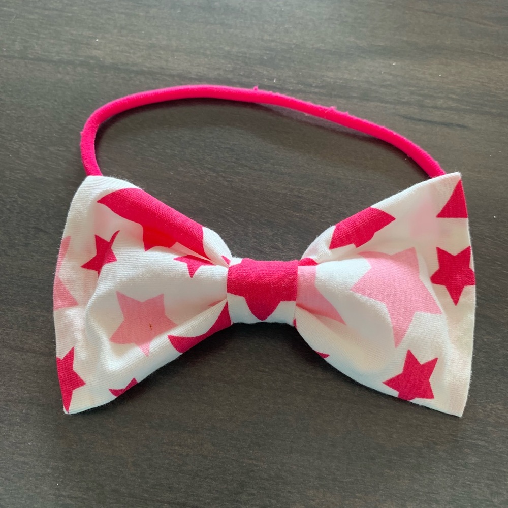 Custom Kickee Bow-Pink Stars